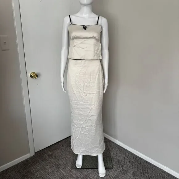 Commense Satin Elegant beige Spaghetti Straps and Bow Detail Maxi Skirt set S - Picture 7 of 15